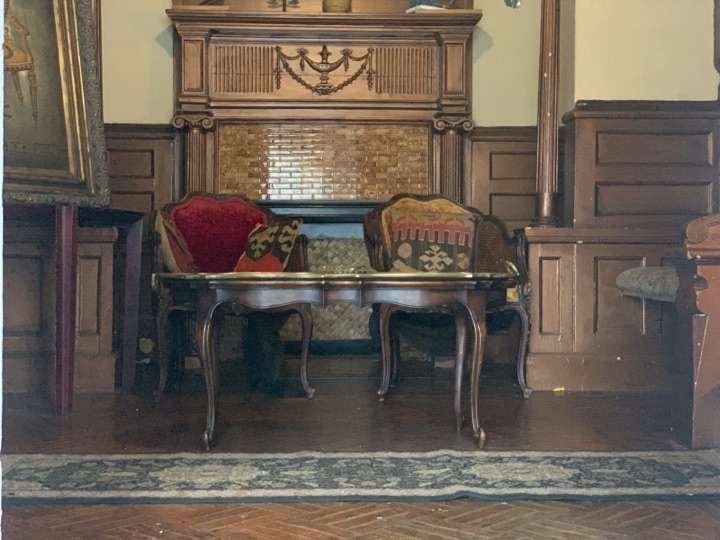 Parlor table