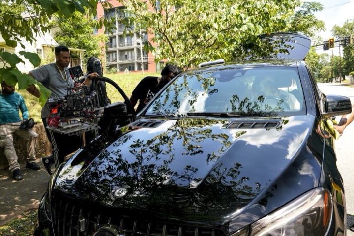 Behind the scenes: car shoot hood reflection
