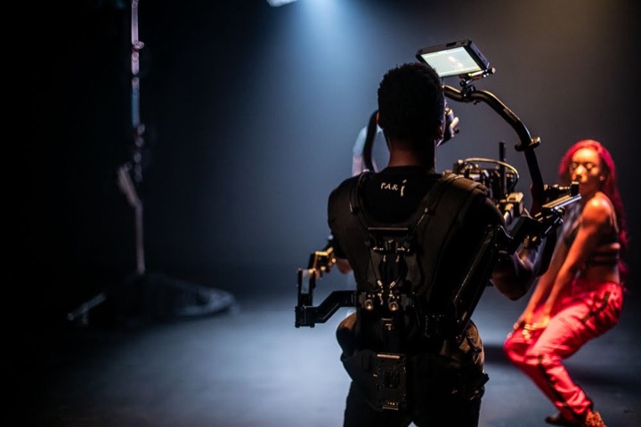 Behind the scenes: steadicam dancer