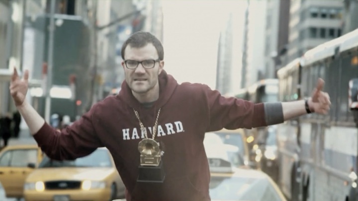Harvard hoodie taxi
