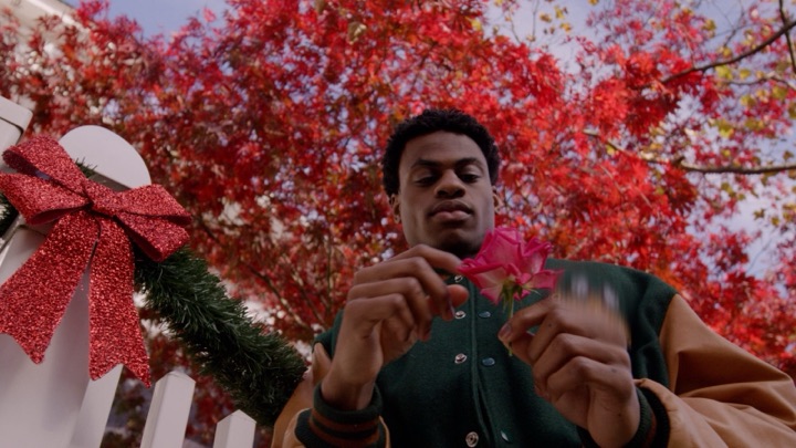 Red blossoms bow